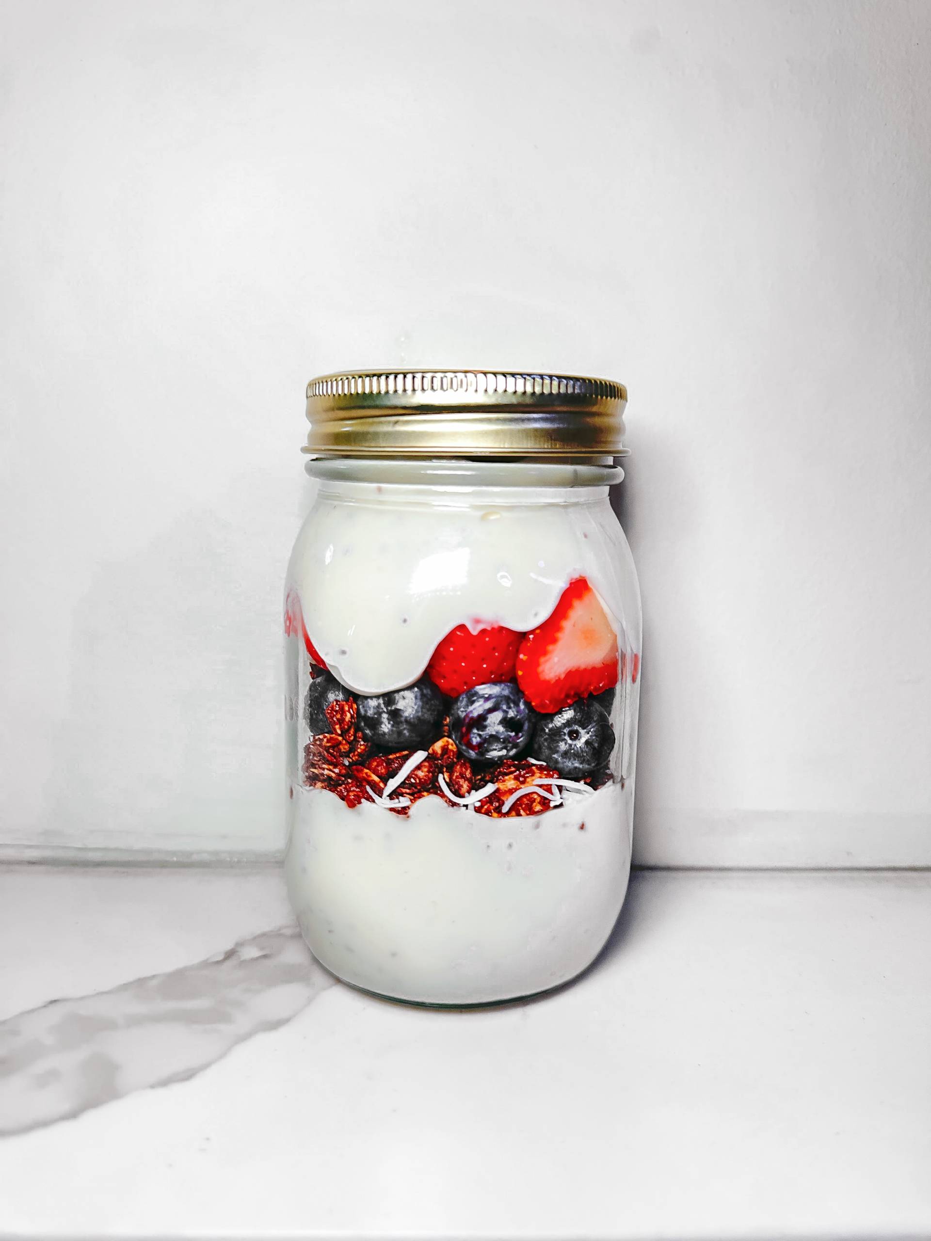 Vanilla Granola Protein Parfait